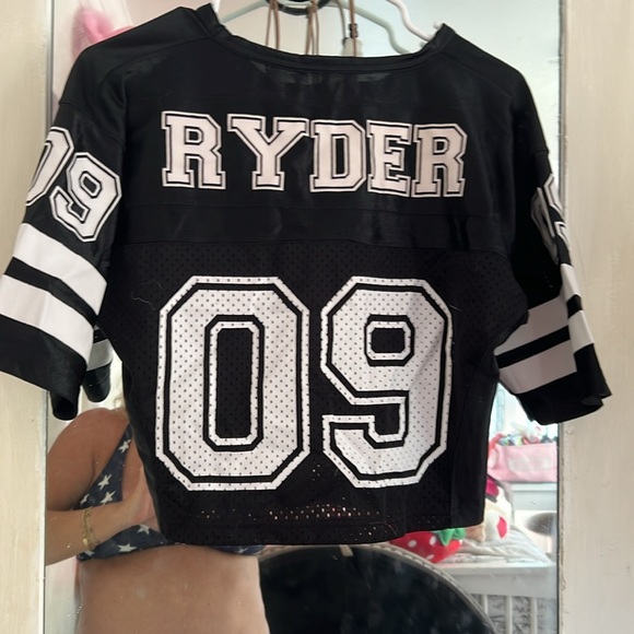 Jersey - Picture 4 of 5